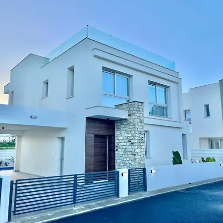 Sol E Mar 2 Paralimni