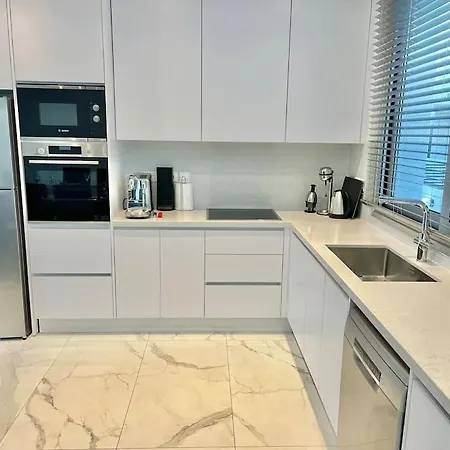 Sol E Mar 2 * Paralimni