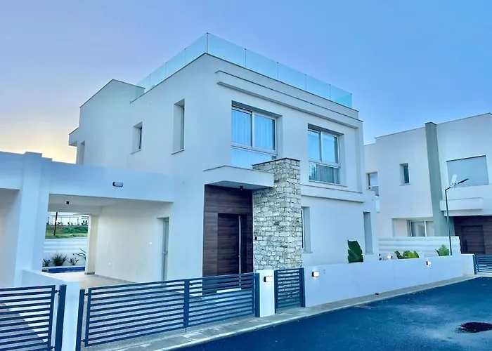 Sol E Mar 2 Paralimni