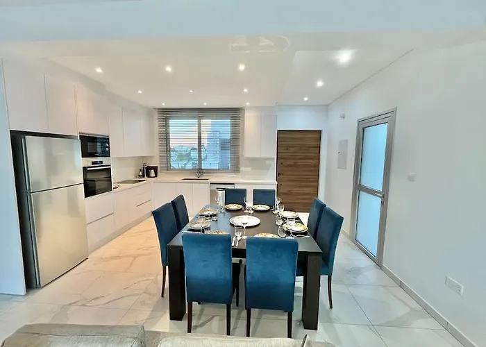 Sol E Mar 2 * Paralimni